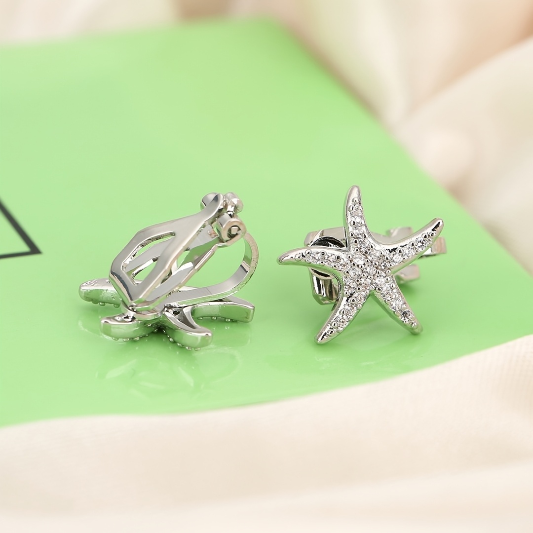 Unisex Star-shaped Metallic Texture Stud Earrings